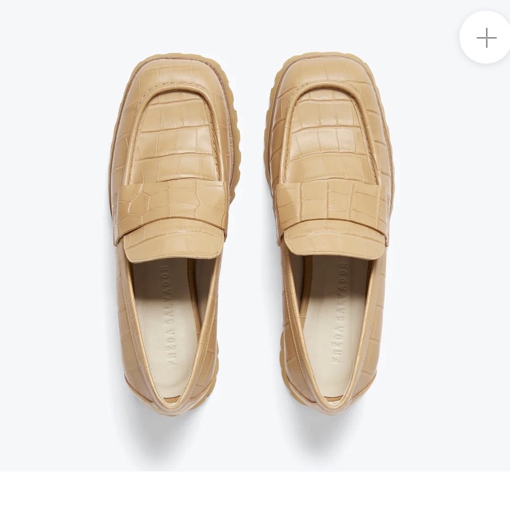 Freda Salvador HANA LUG LOAFER
